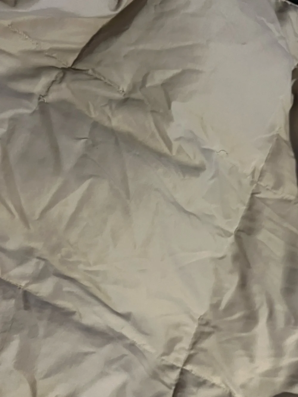 Tan or Light Beige Comforter - Neutral ~ Quilted Down Comforter ~ no tags 56x85”
